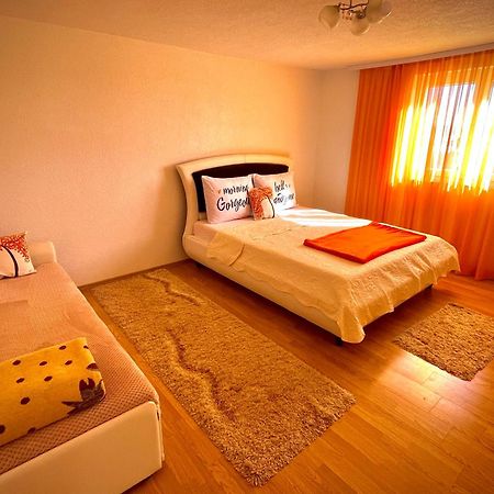 Apartment Melissa Раковица Екстериор снимка