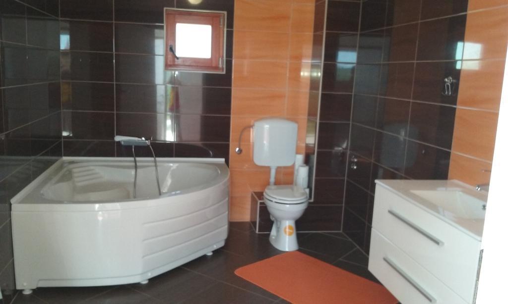 Apartment Melissa Раковица Екстериор снимка