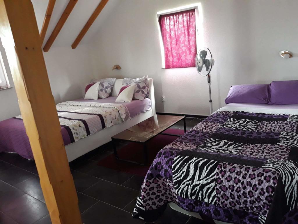 Apartment Melissa Раковица Екстериор снимка
