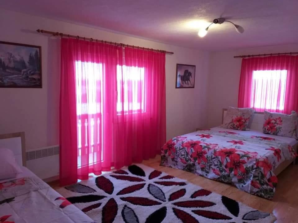 Apartment Melissa Раковица Екстериор снимка